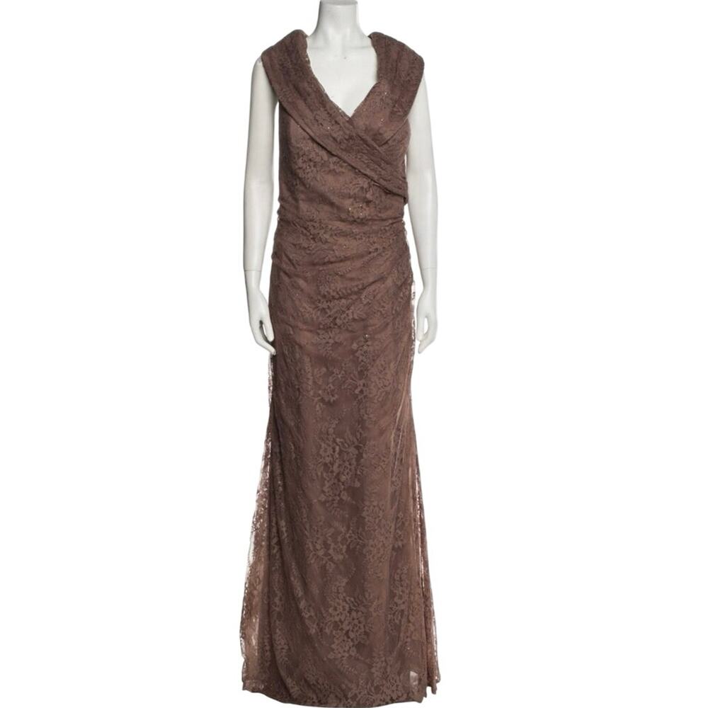 La Femme‎ Portrait Neck Embellished Lace Linen Trumpet Evening Gown Cocoa Sz 18